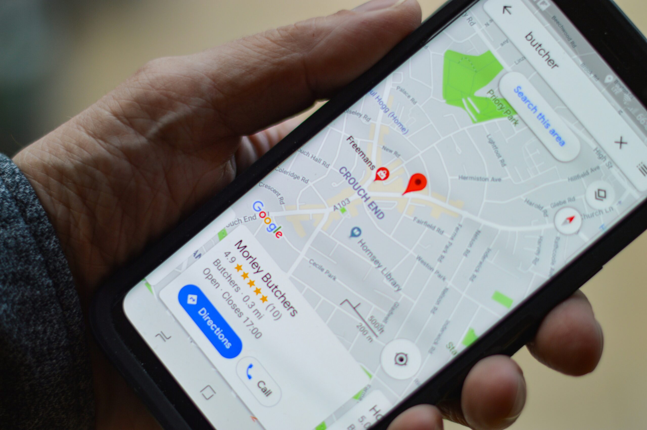 How a Website Helps Cafes and Restaurants Get Found on Google Maps